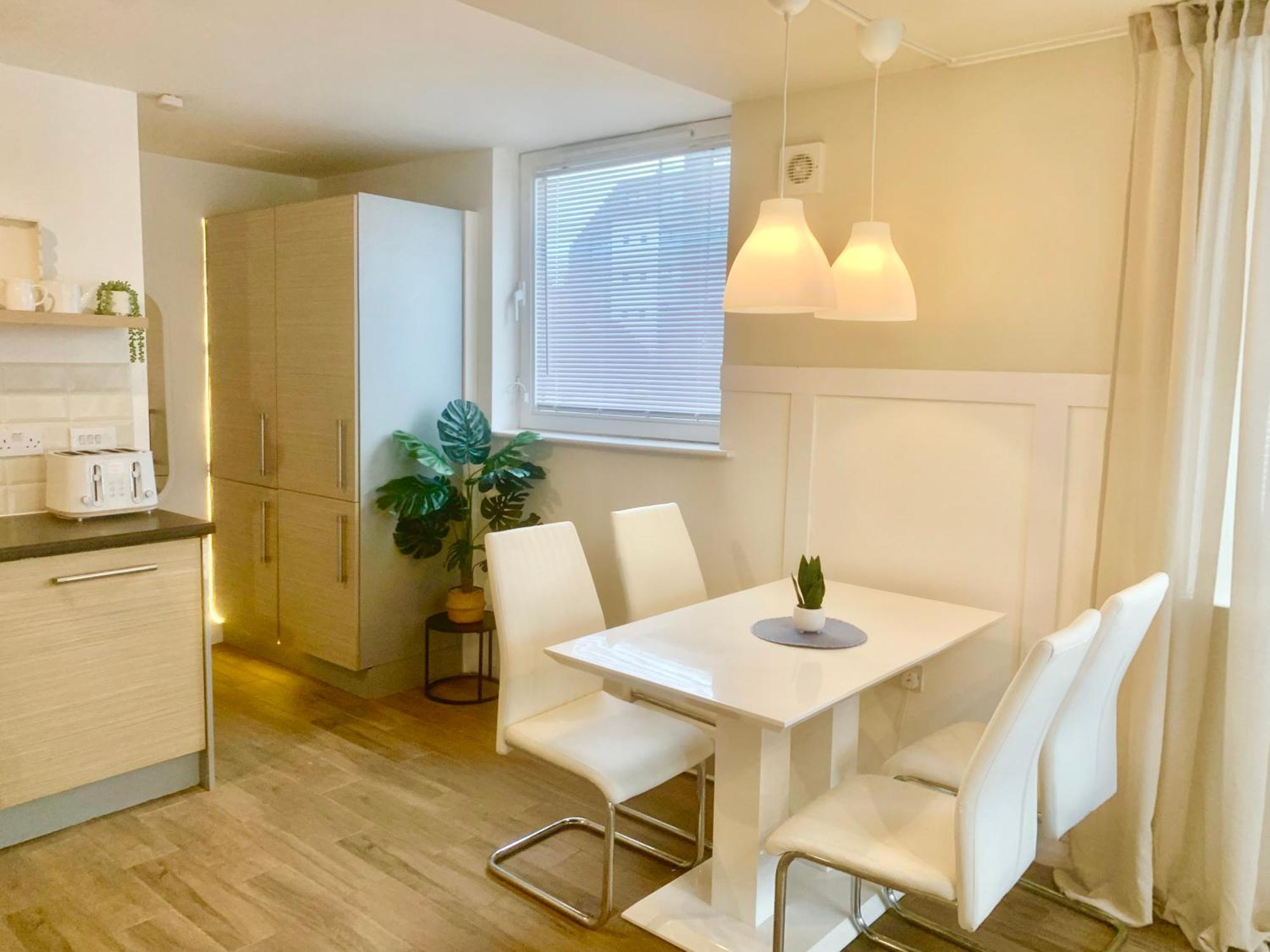 Large Modern 3 Bedroom City Centre Apartment ,Free Parking Liverpool Esterno foto