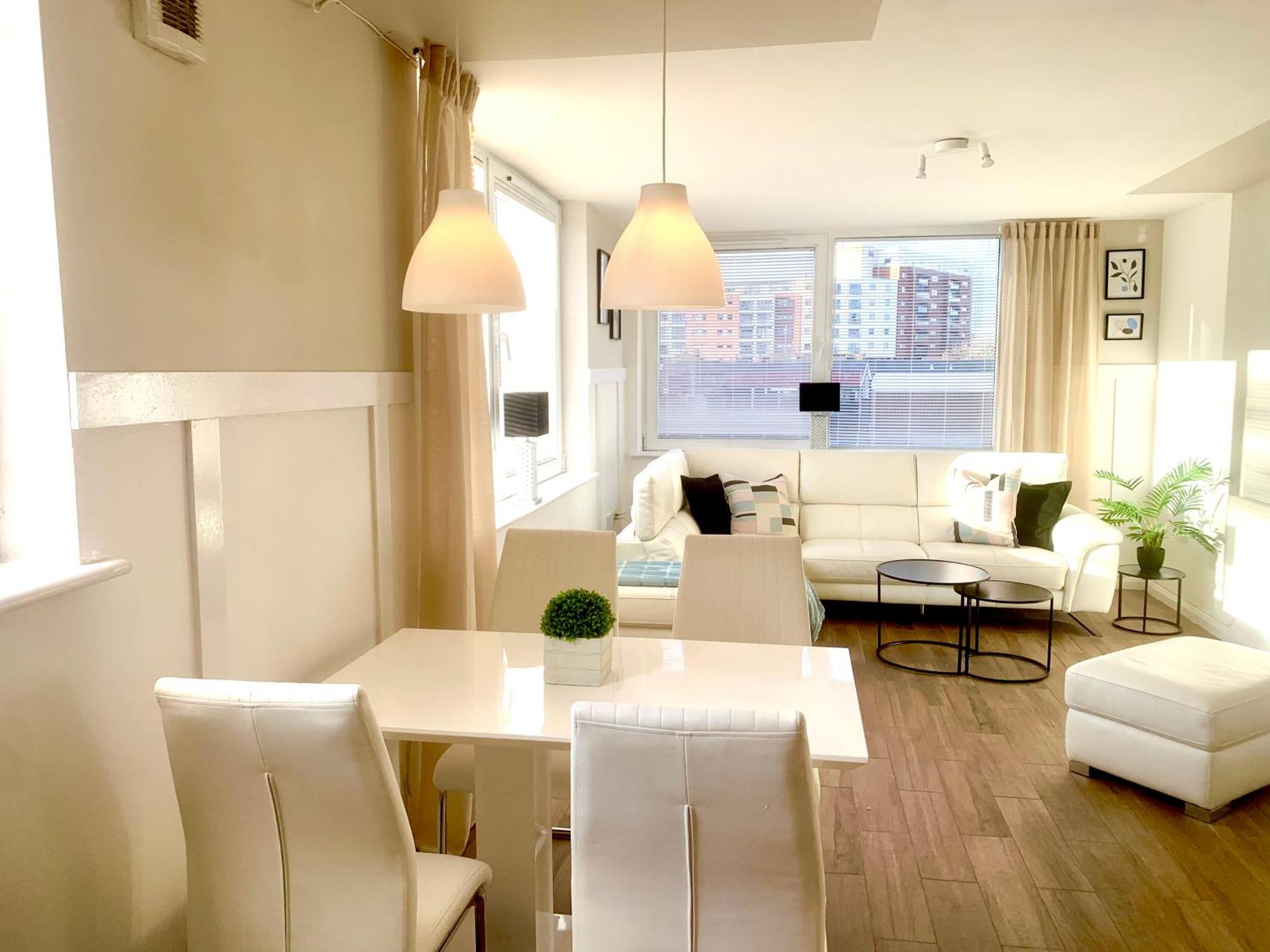 Large Modern 3 Bedroom City Centre Apartment ,Free Parking Liverpool Esterno foto