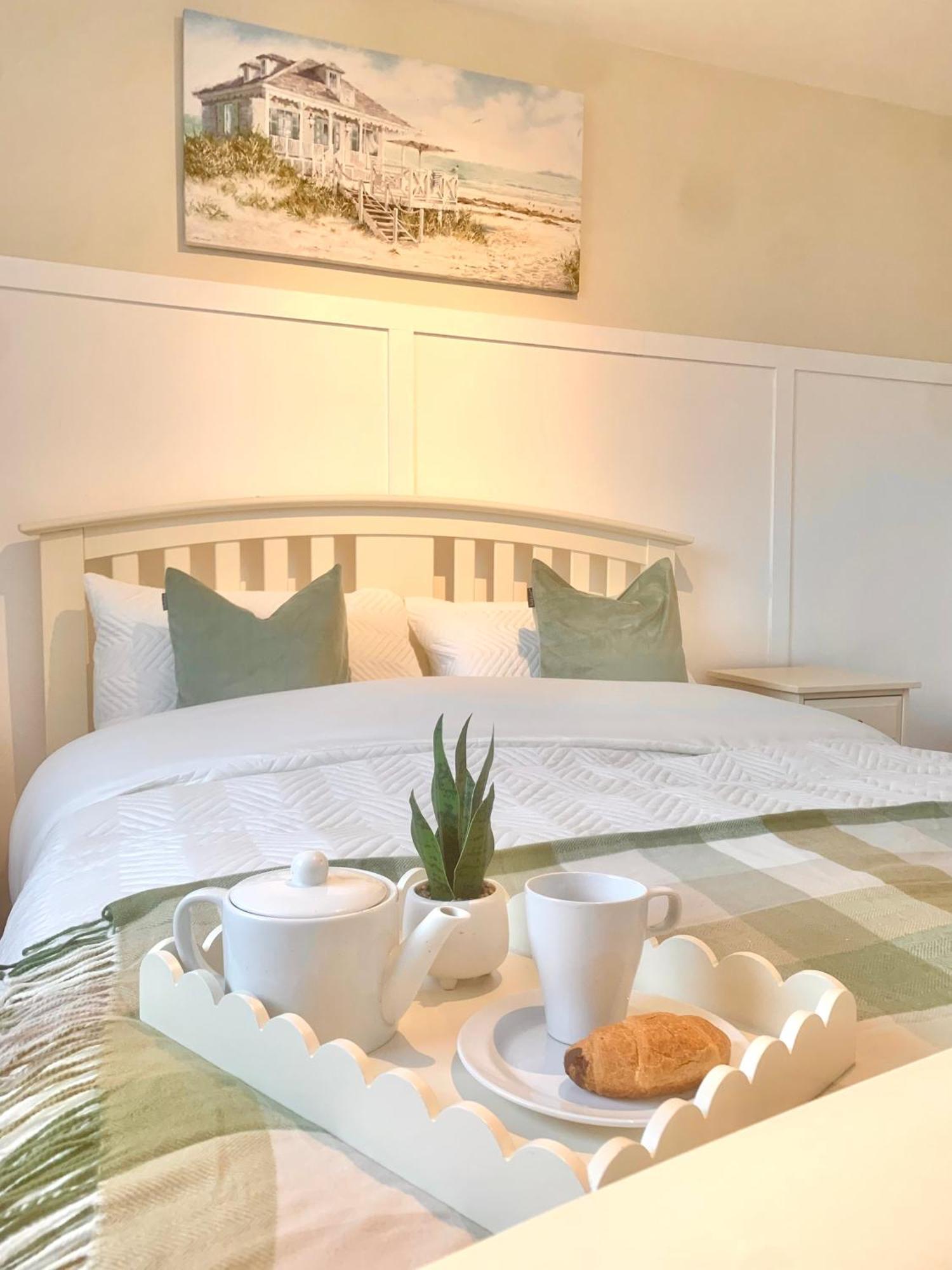 Large Modern 3 Bedroom City Centre Apartment ,Free Parking Liverpool Esterno foto